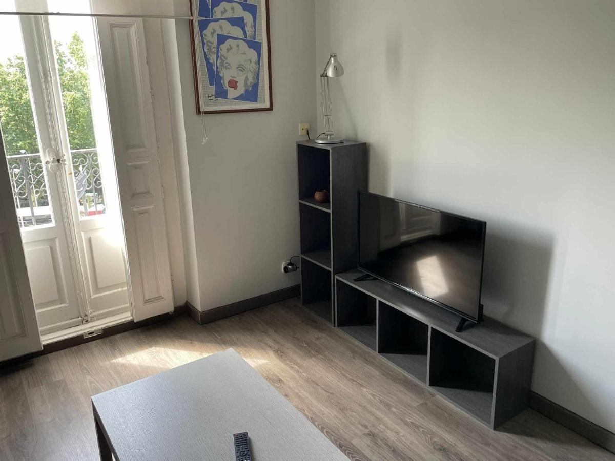 Estudio Con Vistas Alcalaretiro Madrid Exteriör bild